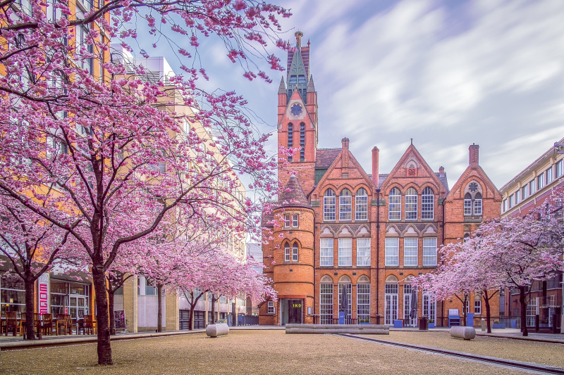 17 úchvatne krásnych miest v Midlands, aby ste mohli mať svoje rande zadarmo