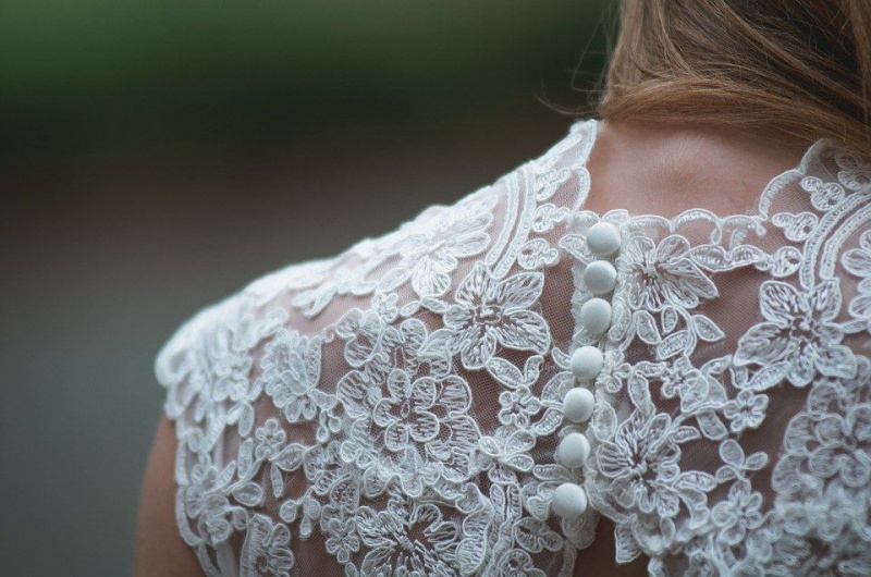 5 hackov svadobných šiat pre DIY nevestu