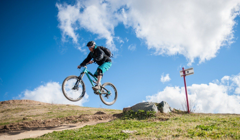 إزالة الغموض عن الرياضات المتطرفة - ركوب الدراجات في الجبال