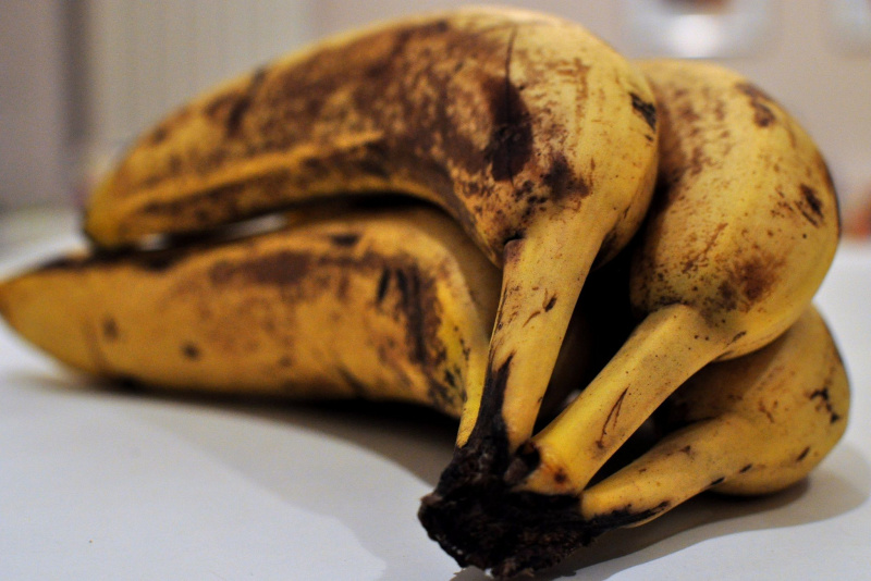 9 choses qui se passeront lorsque vous mangerez des bananes à points noirs